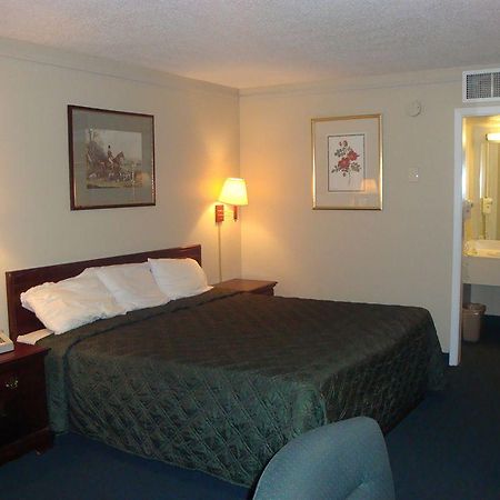 Econo Lodge Asheboro Eksteriør bilde