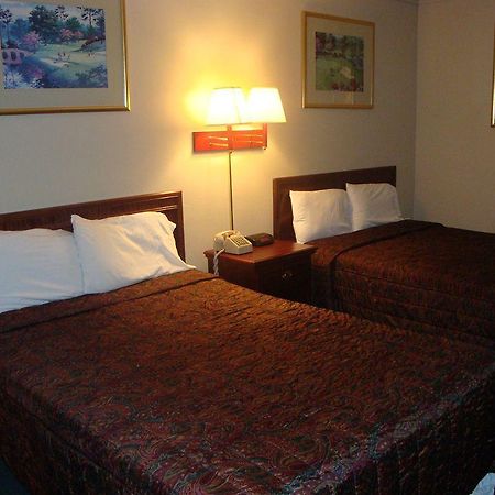 Econo Lodge Asheboro Eksteriør bilde