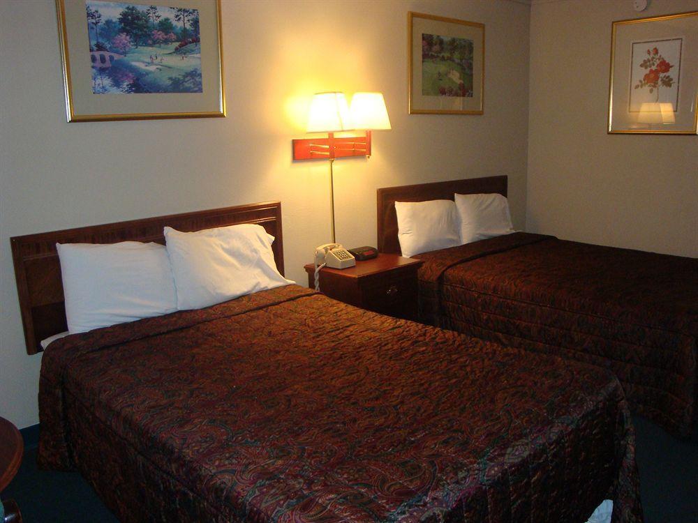 Econo Lodge Asheboro Eksteriør bilde