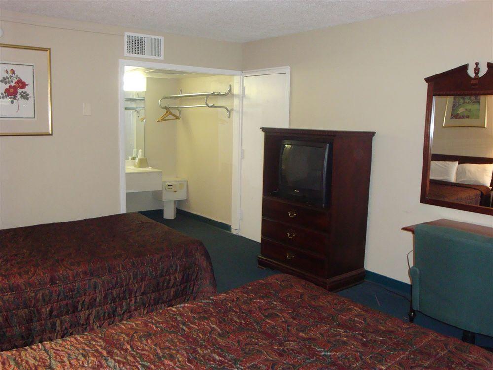 Econo Lodge Asheboro Eksteriør bilde